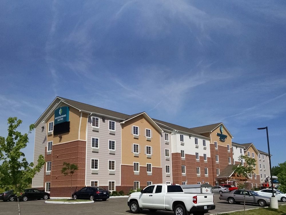 Extended Stay America Select Suites - Cleveland - Airport Fairview Park Экстерьер фото