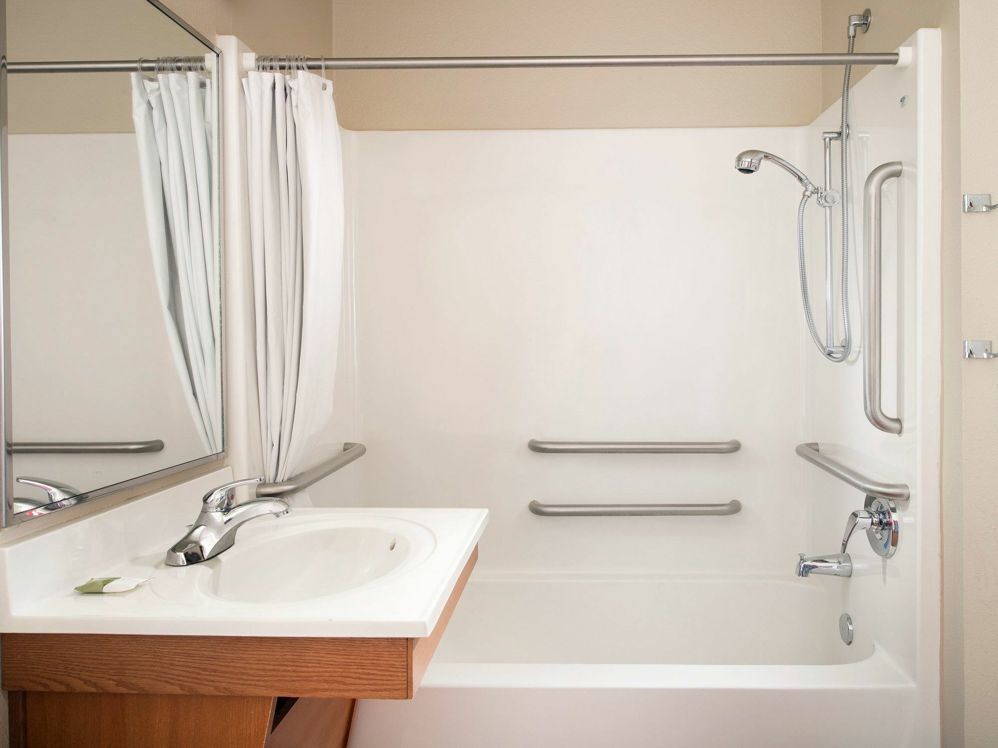 Extended Stay America Select Suites - Cleveland - Airport Fairview Park Экстерьер фото